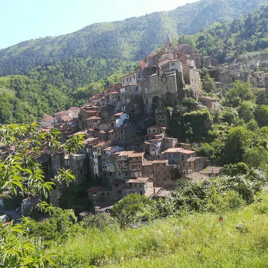 Casa Margherita Apartment Ceriana Екстериор снимка