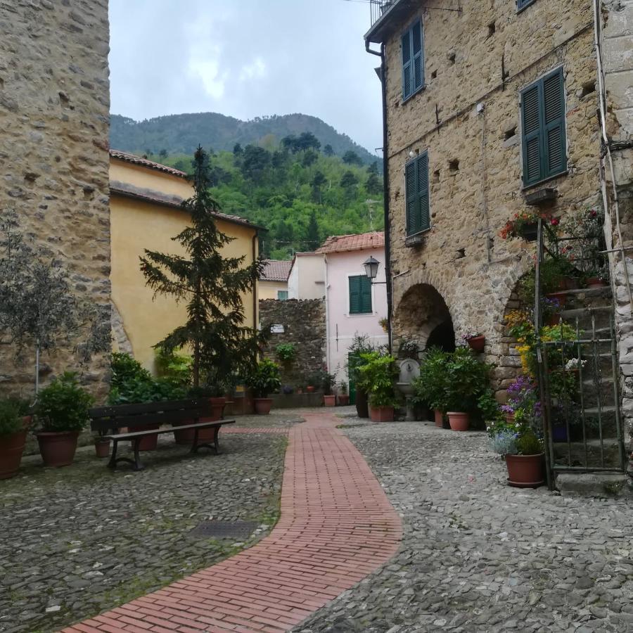 Casa Margherita Apartment Ceriana Екстериор снимка